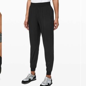 Lululemon Black Wanderer Jogger Running Pants